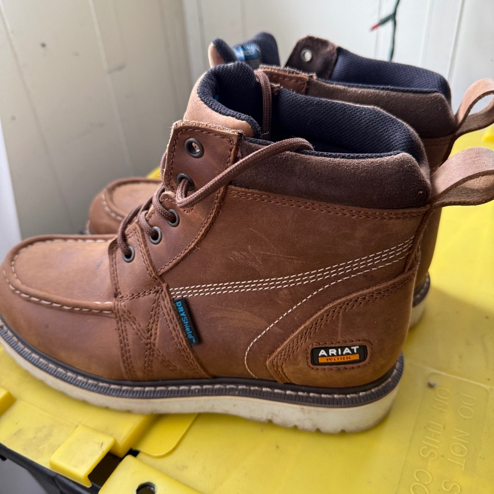 Ariat Women's Waterproof Work Boots 9b